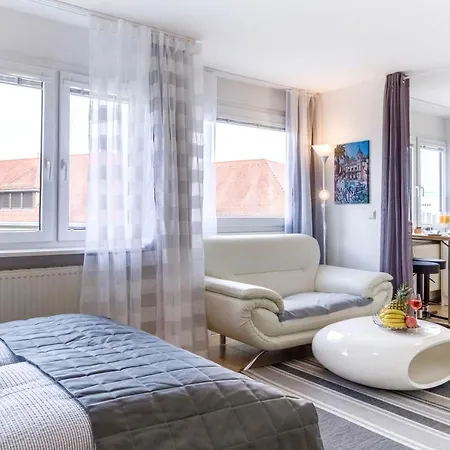 Auszeit Apartment: Downtown Harbor Retreat With Fast Internet